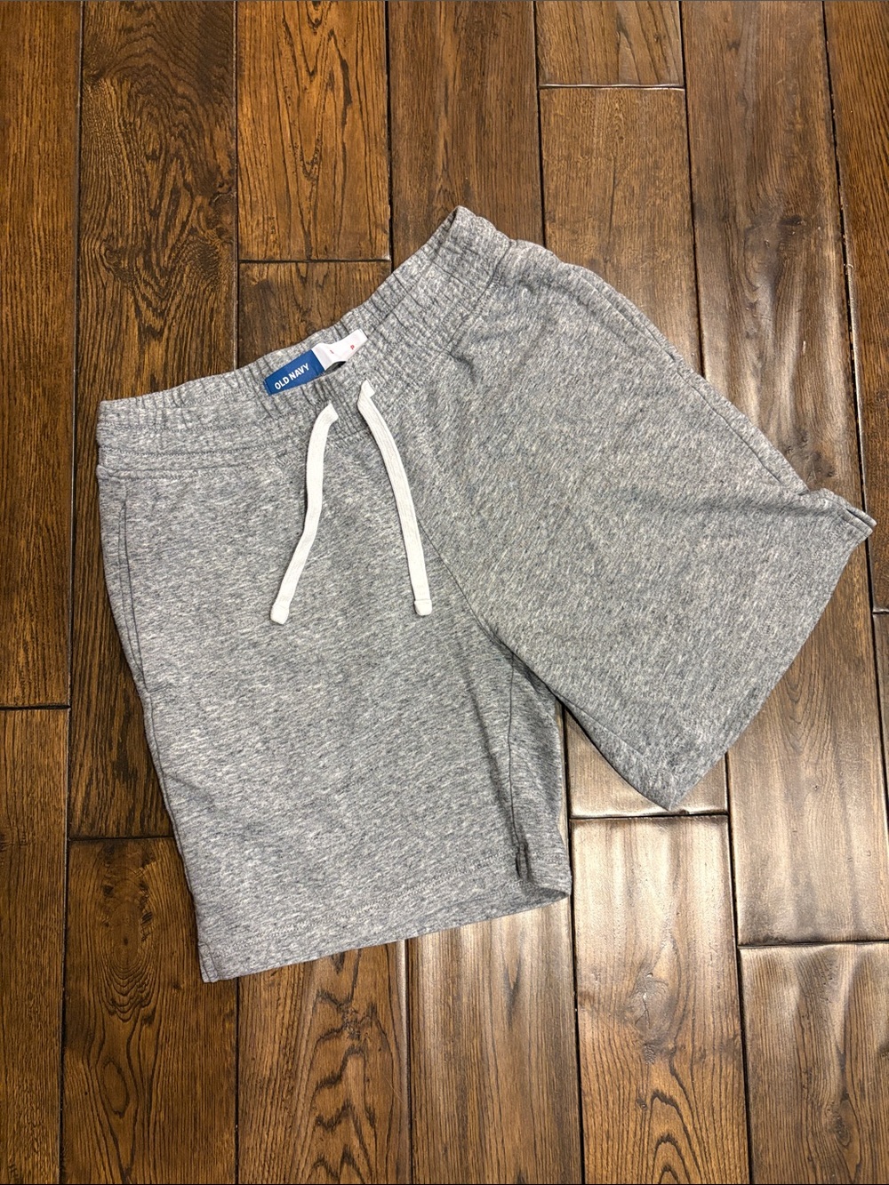 Old Navy Men's Light Gray Heather Knit Drawstring Shorts with White Cord